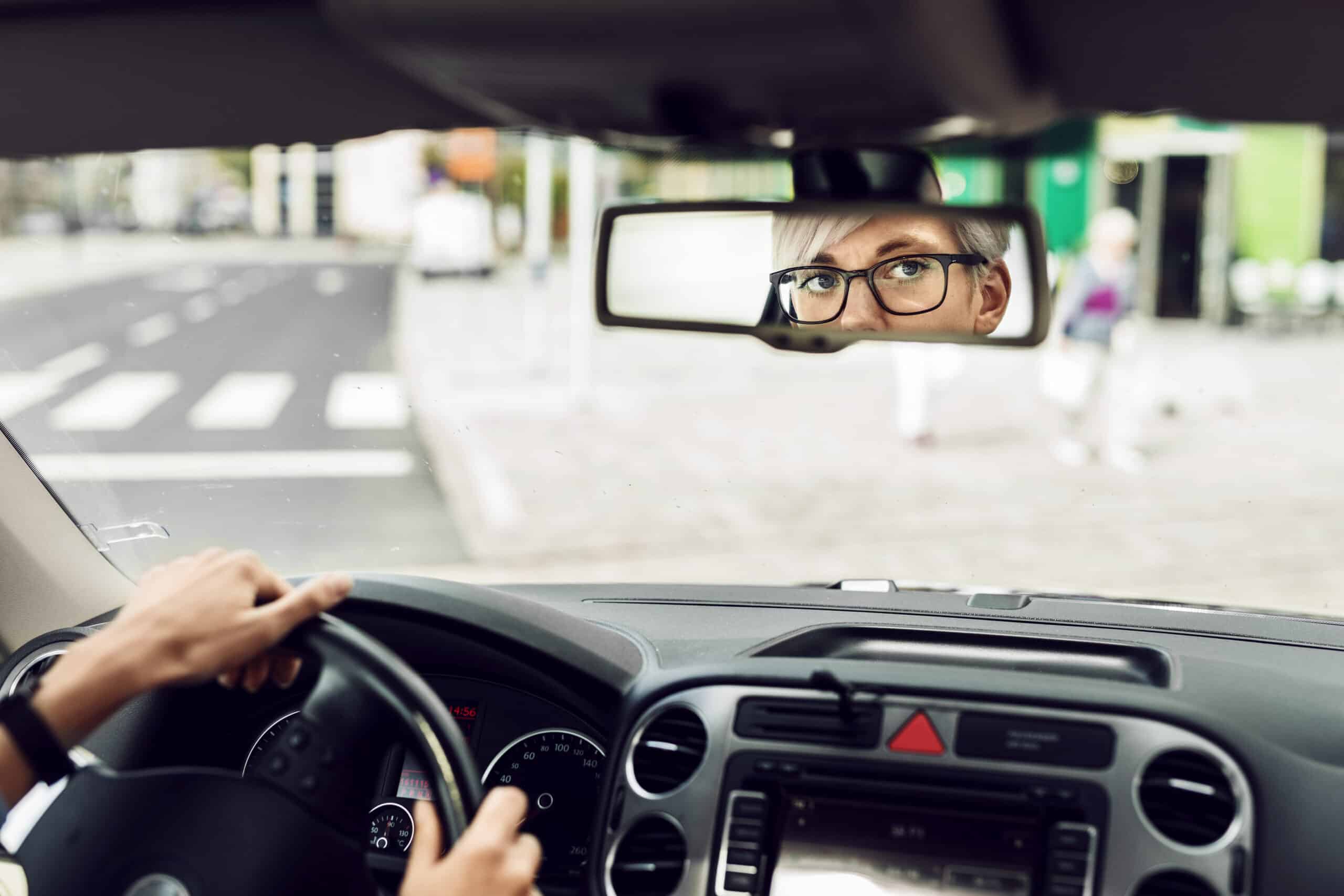 Read more about the article How to Know if Your Peripheral Vision is Good for Driving in Florida